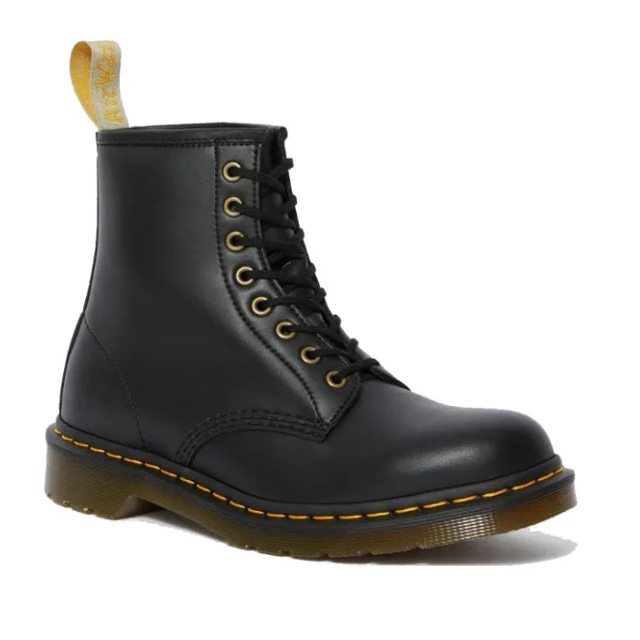 Dr Martens - Vegan 1460 Black Felix Rub Off Boot 8 eye