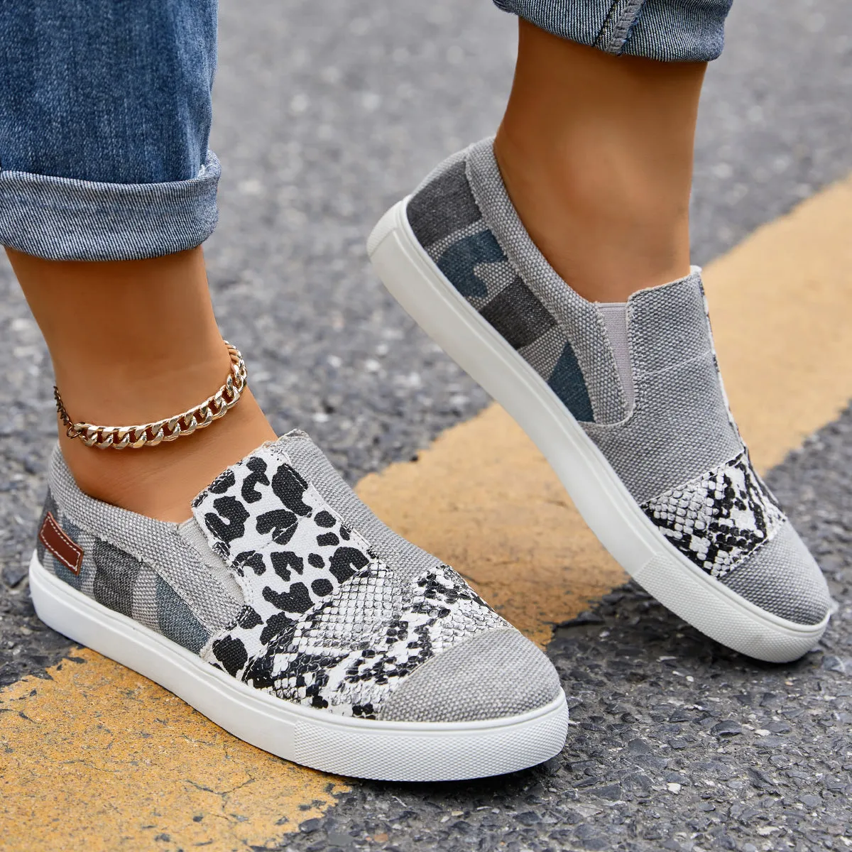 Sohiwoo  Women Casual Canvas Shoes Slip on Platform Sneakers