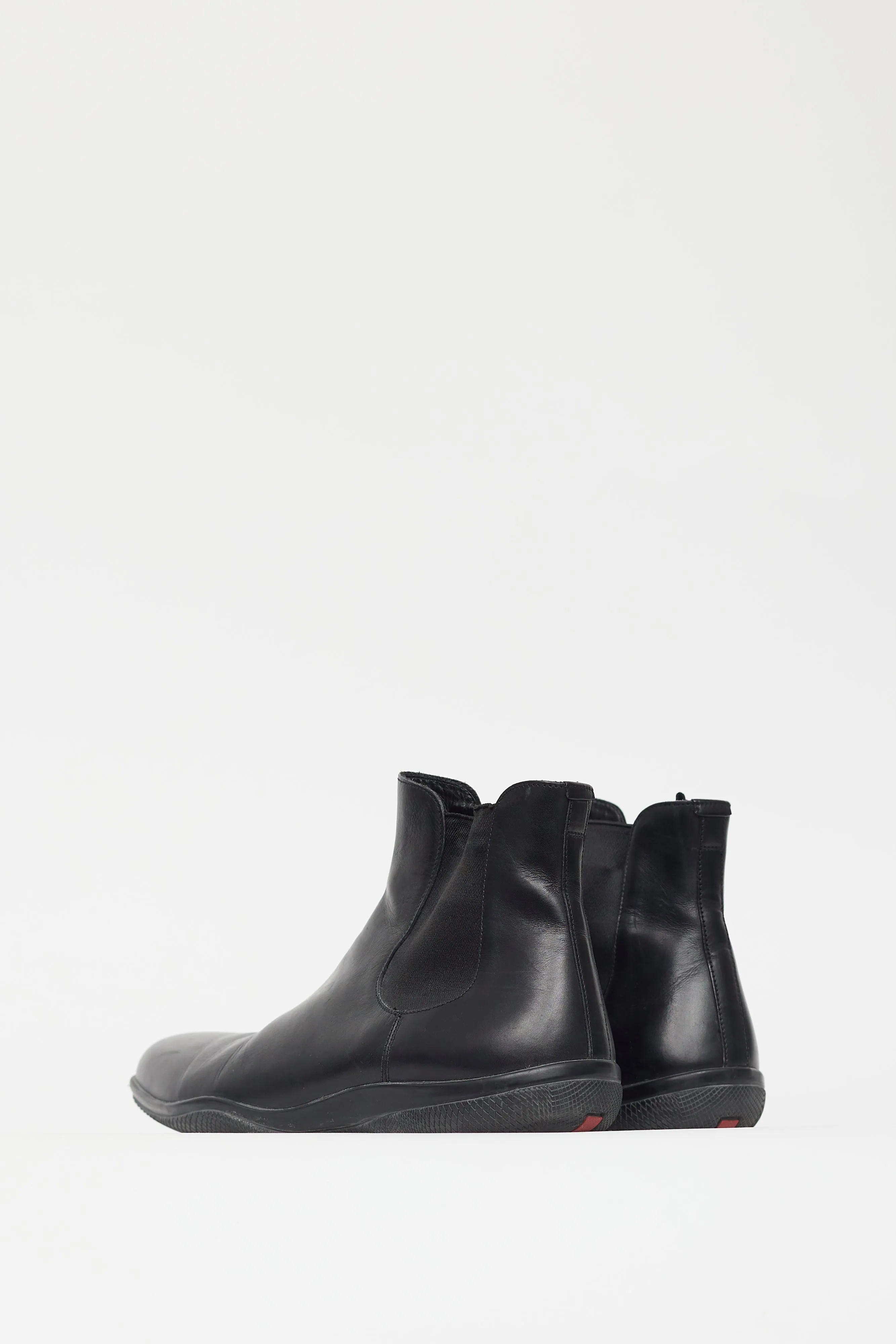 Sport Black Leather Rubber Sole Chelsea Boot